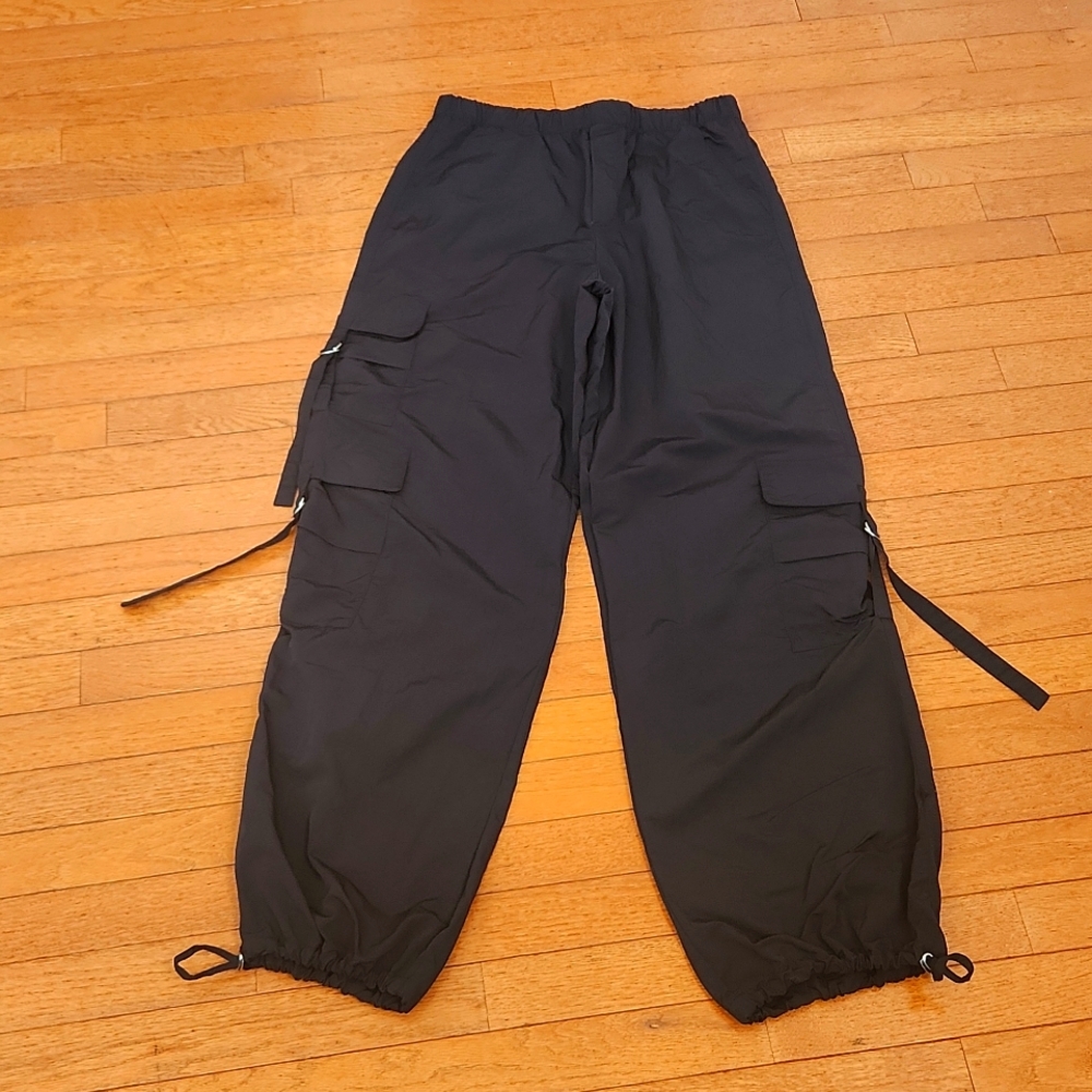 WWOT Women's Zara black cargo pants